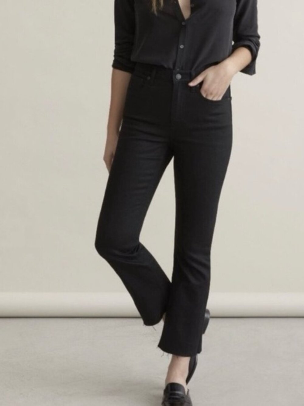 Everlane High Rise Kick Crop 29 Black